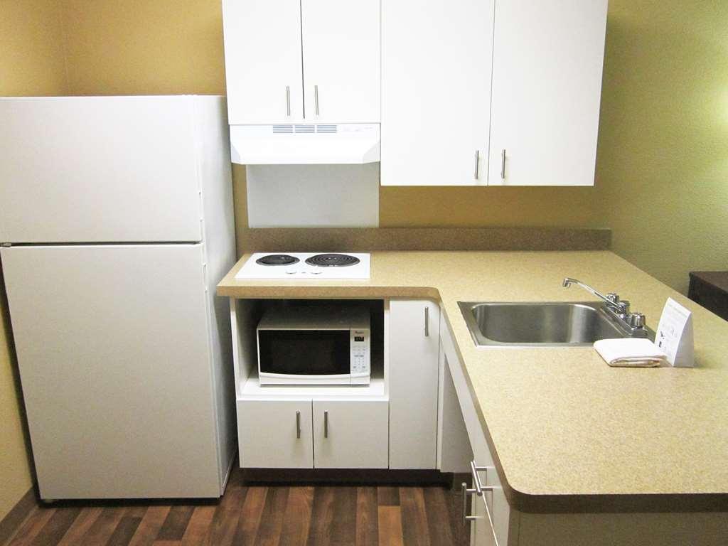 6 Memphis, Tn East 2* Memphis