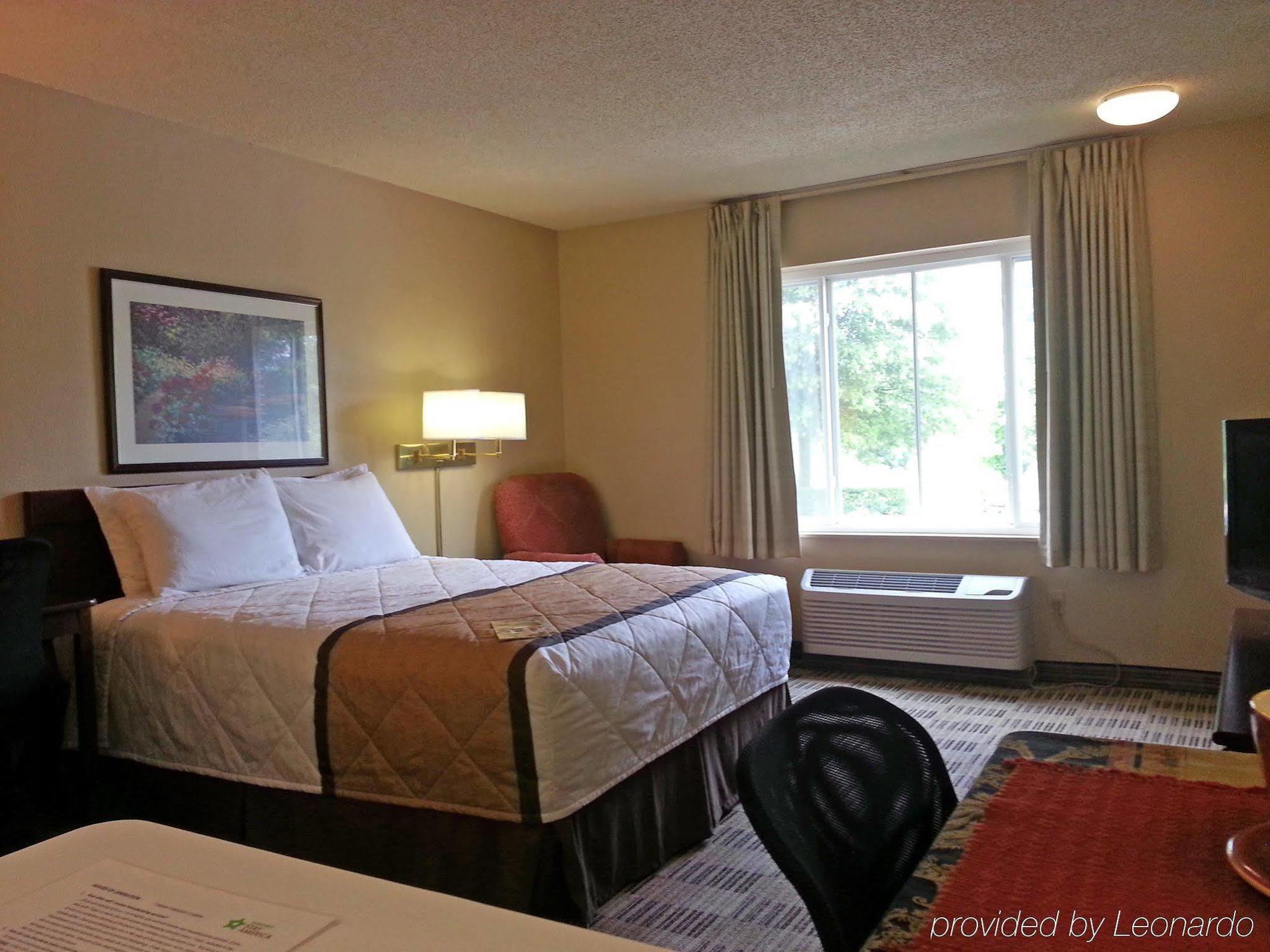Hotel 6 Memphis, Tn East 2*